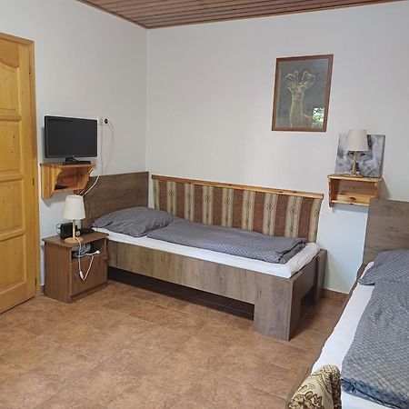 Zanati Apartmannház Nagykapornak Exteriér fotografie