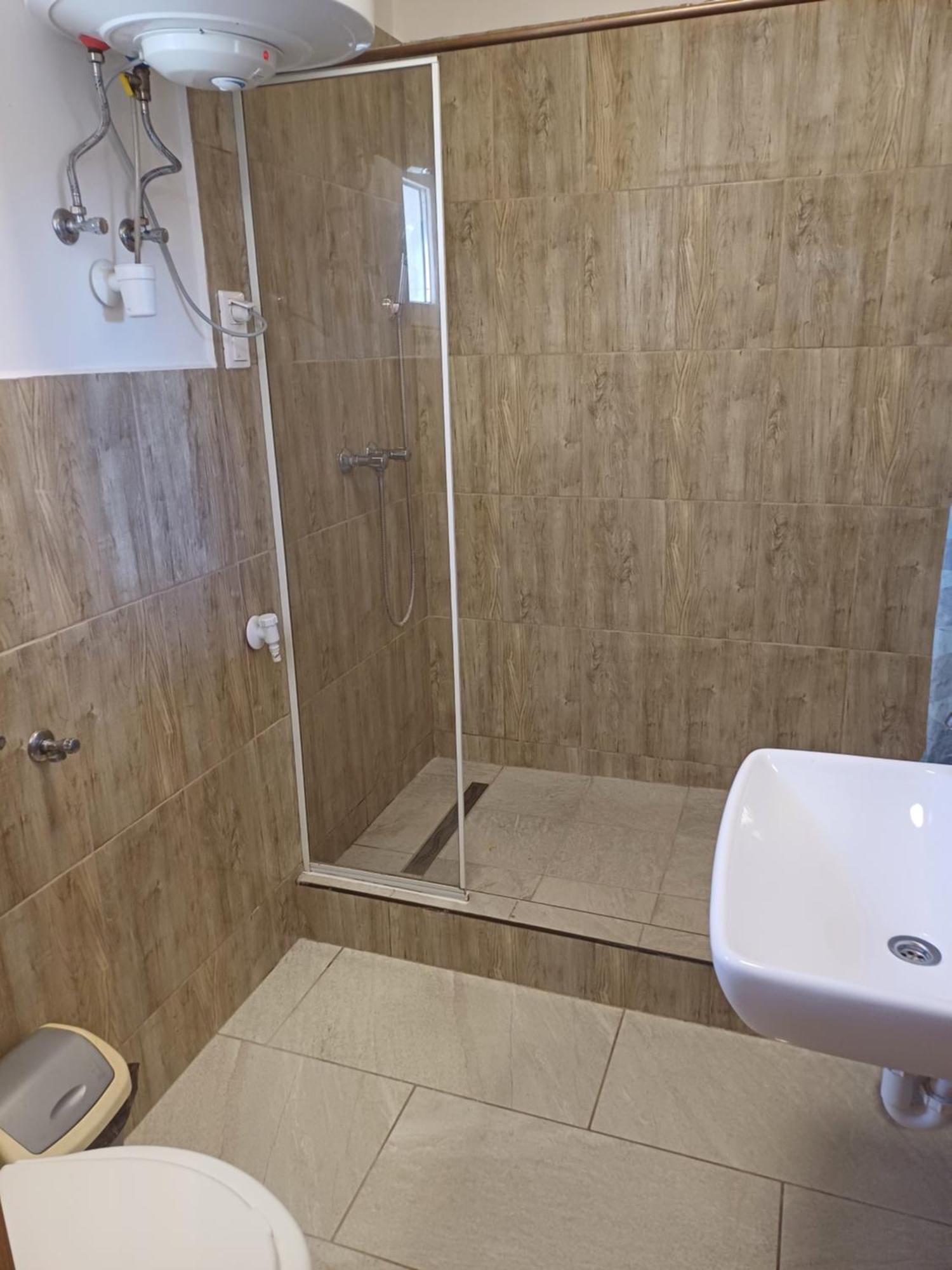 Zanati Apartmannház Nagykapornak Exteriér fotografie
