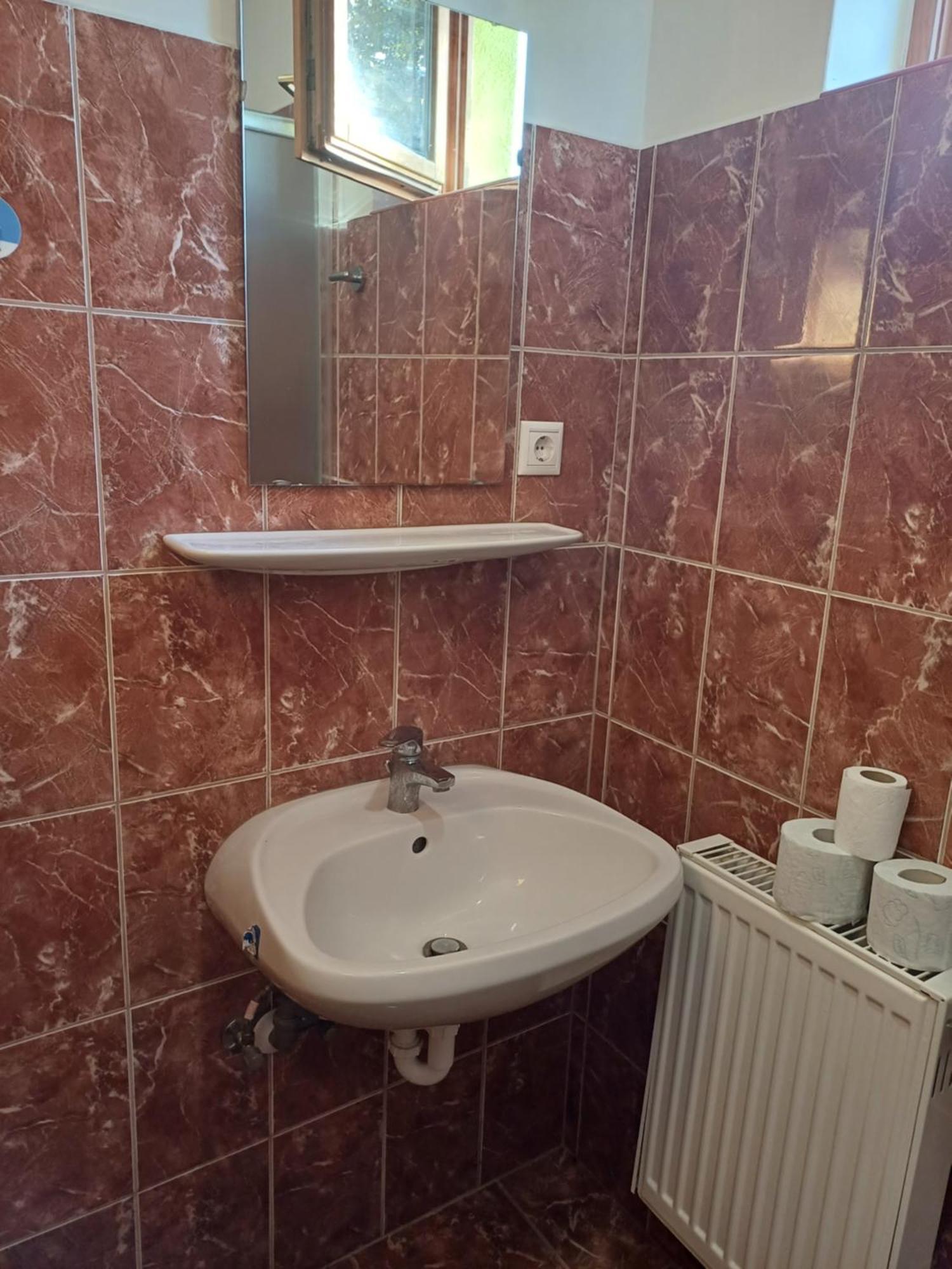 Zanati Apartmannház Nagykapornak Exteriér fotografie