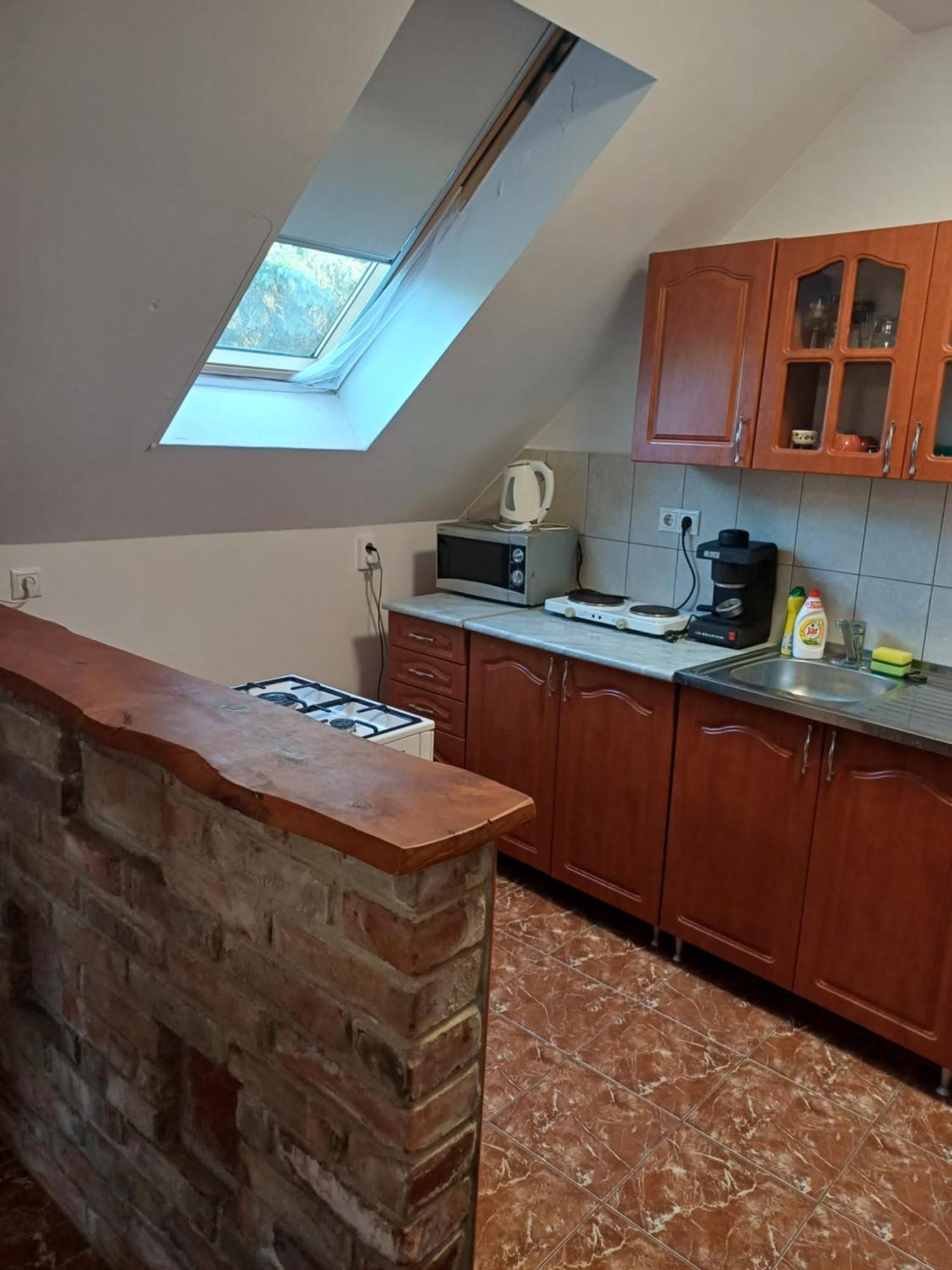 Zanati Apartmannház Nagykapornak Exteriér fotografie